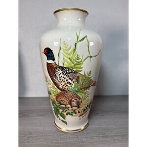 Lenox Game Bird Limited Edition Ring Neck Pheasant Vase Height 11.5”